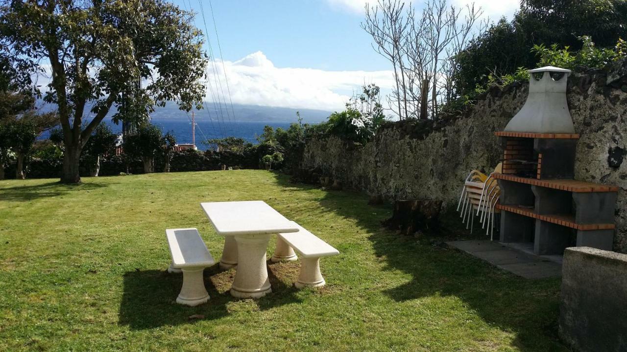 Sao Pedro Apartamentos Horta  Eksteriør billede